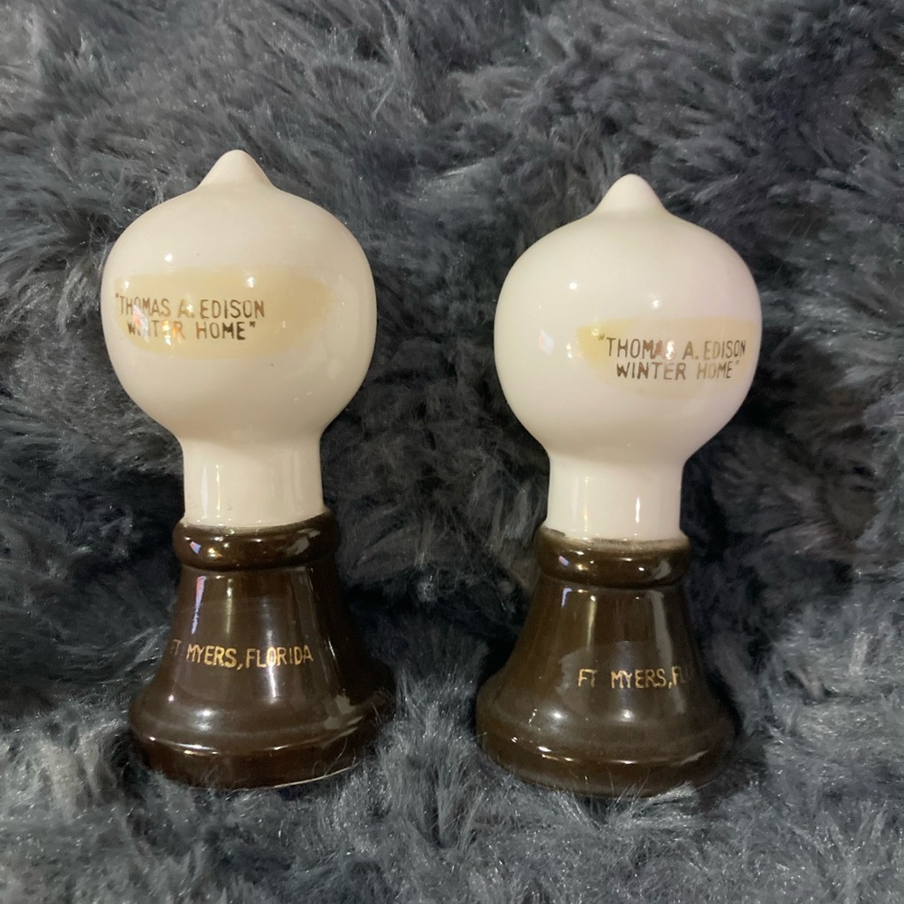 Thomas A. Edison Winter Home Souvenir Salt and Pepper Shakers